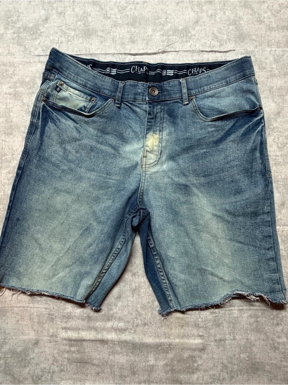 Chaps Men’s Blue Washed Denim Cut-Off Shorts Size 36